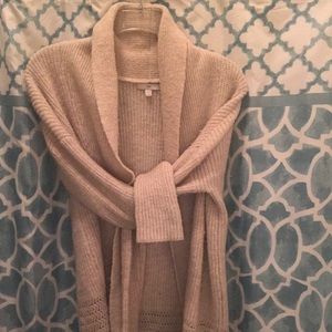 GAP tan/cream cardigan sweater